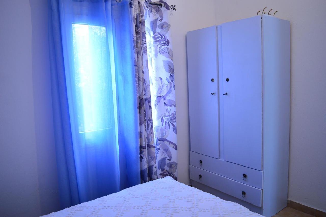La Casa Azul - Blue House Apartment Sitia  Bagian luar foto